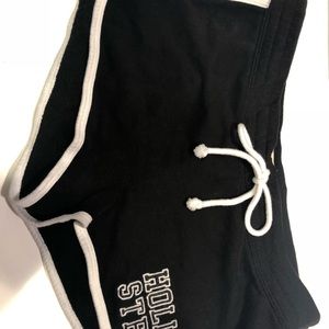 Hollister comfy lounge shorts small